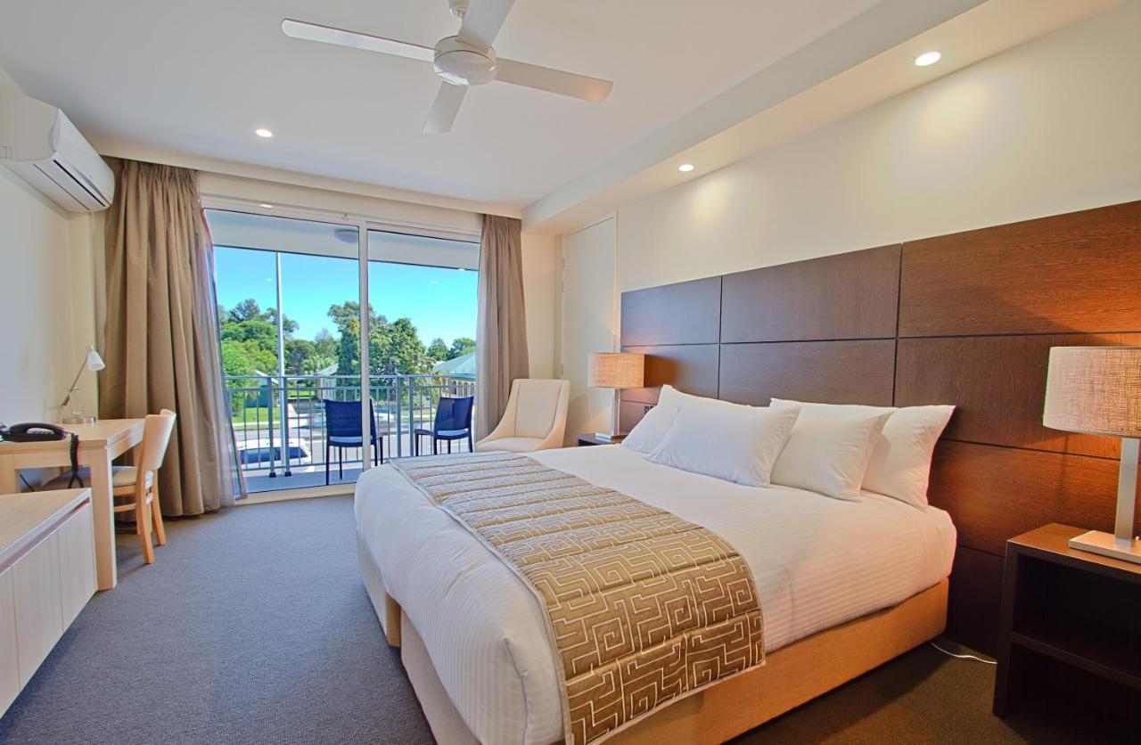 The Remington Muswellbrook Hotel Kültér fotó